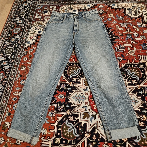 ZARA 1975 MOM FIT JEANS - Picture 3 of 3